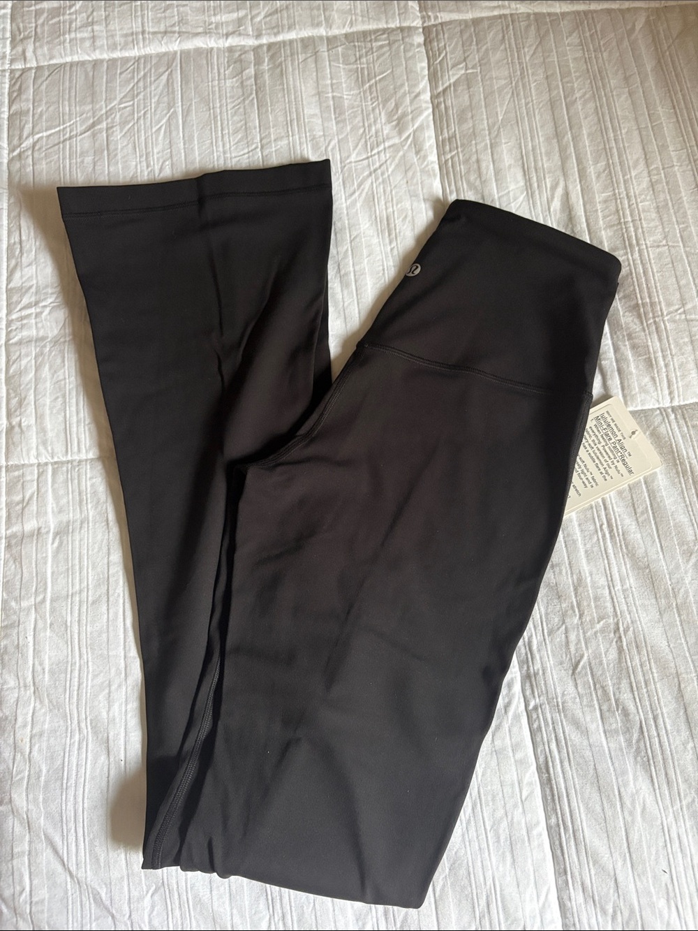 NWT Lululemon Align Mini Flare Pant Regular in Black Size 6
